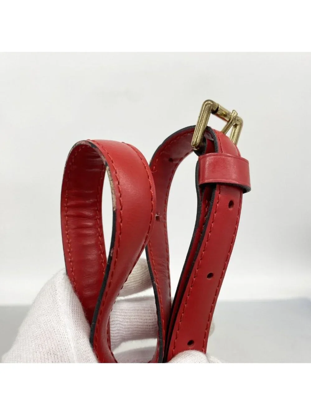 Louis Vuitton Shoulder Bag Epi Capuchin Castilian